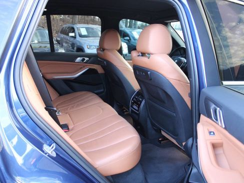 Used 2019 BMW X5 xDrive40i w/ Premium Package 2 image 30