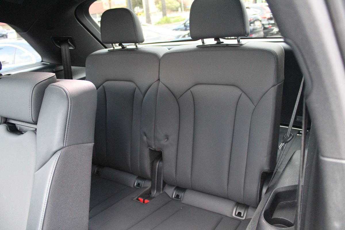 Used 2021 Audi Q7 2.0T Premium Plus w/ Executive Package AWD/4WD image 26