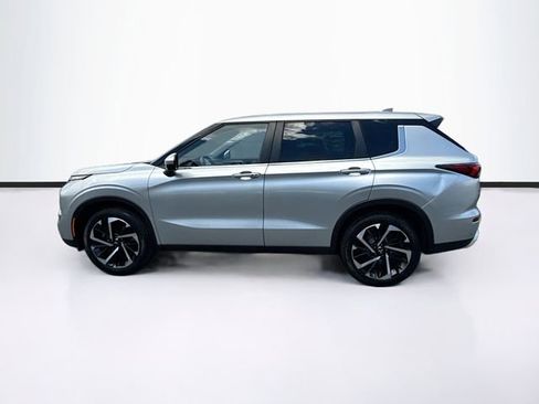 Used 2022 Mitsubishi Outlander SE AWD/4WD image 4