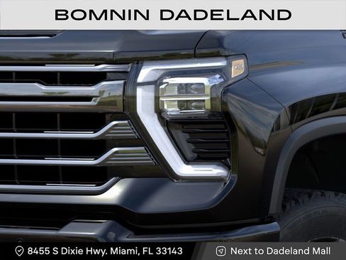 New 2026 Chevrolet Silverado 2500 High Country w/ High Country Premium Package AWD/4WD image 10