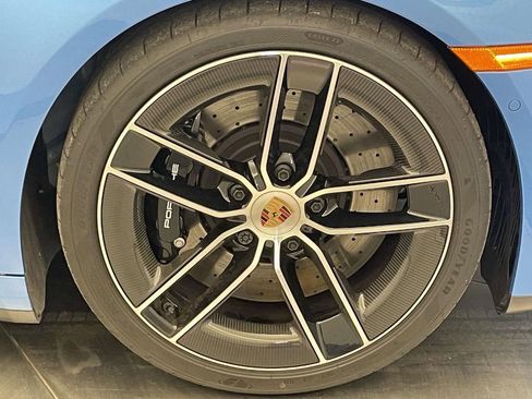 Certified 2026 Porsche 911 Carrera GTS RWD image 14