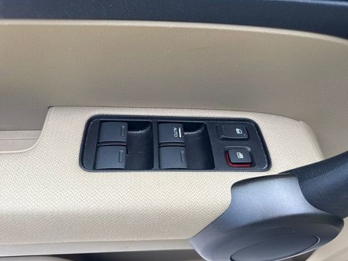 Used 2011 Honda CR-V EX image 14