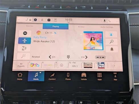 New 2025 Jeep Grand Cherokee Limited w/ Luxury Tech Group II image 24