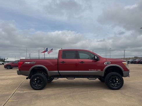 Used 2016 Nissan Titan PRO-4X AWD/4WD image 29