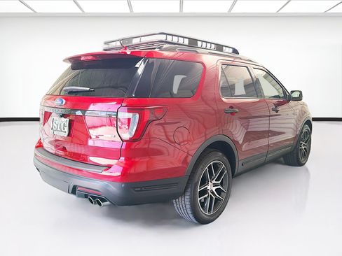 Used 2019 Ford Explorer Sport AWD/4WD image 4