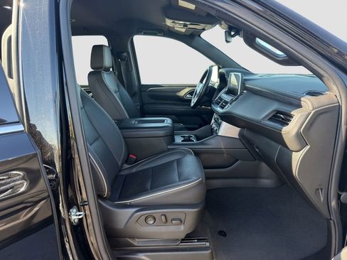 Used 2023 GMC Yukon XL SLT RWD image 18