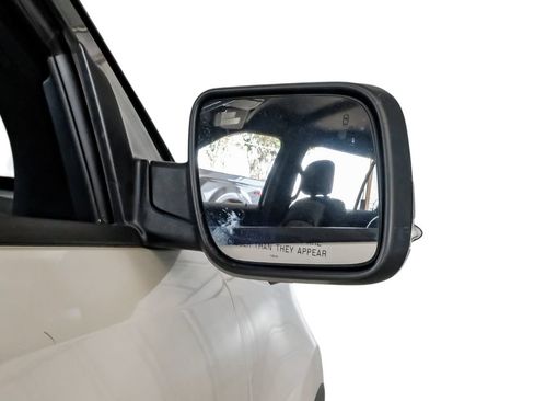 Used 2017 Ford Explorer XLT w/ Equipment Group 202A FWD image 42