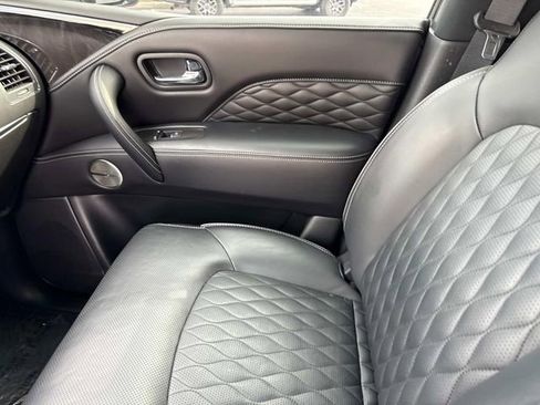 Used 2024 INFINITI QX80 Sensory w/ Cargo Package AWD/4WD image 23