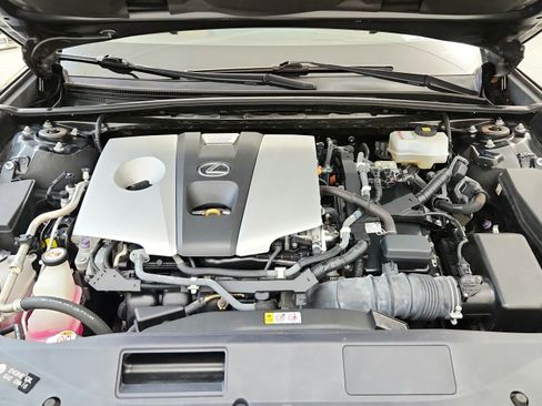 Used 2020 Lexus ES 300h w/ Premium Package FWD image 29