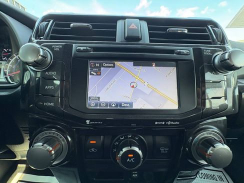 Used 2019 Toyota 4Runner TRD Off-Road Premium AWD/4WD image 16