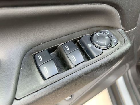 Certified 2024 Chevrolet Equinox LT image 20