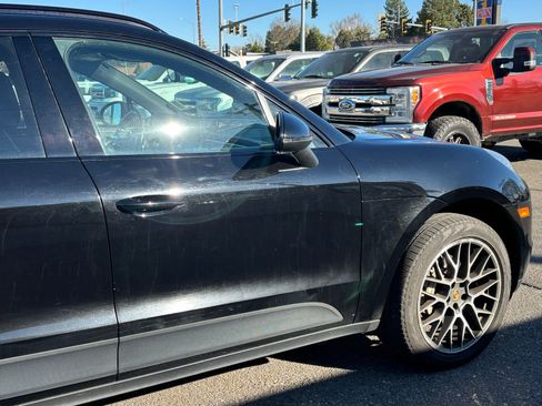 Used 2016 Porsche Macan S image 6