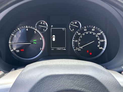 Used 2023 Lexus GX 460 Premium image 10