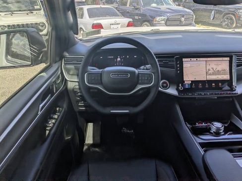 New 2026 Jeep Grand Wagoneer 2WD w/ 8-Passenger Seating Package image 17