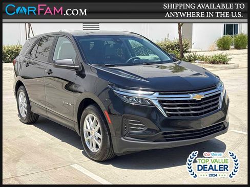 Used 2023 Chevrolet Equinox LS FWD image 1
