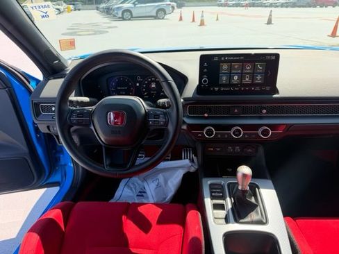 Used 2024 Honda Civic Type R image 12