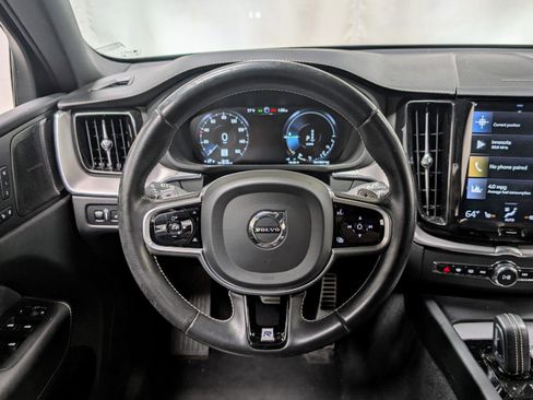 Used 2020 Volvo XC60 T8 R-Design AWD/4WD image 30