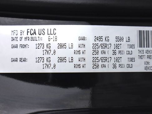 Used 2019 Jeep Cherokee Latitude w/ Cold Weather Group AWD/4WD image 43