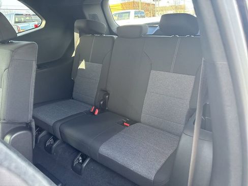 New 2025 GMC Acadia Elevation image 12