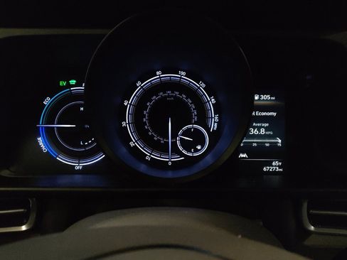 Used 2023 Hyundai Elantra Blue image 23