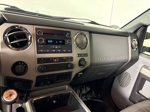 Used 2016 Ford F250 XLT w/ XLT Value Package AWD/4WD image 17