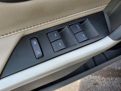 Used 2013 Ford Edge Limited image 22