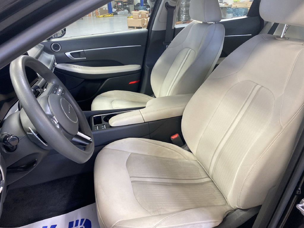 Used 2025 Hyundai Sonata SEL FWD image 26
