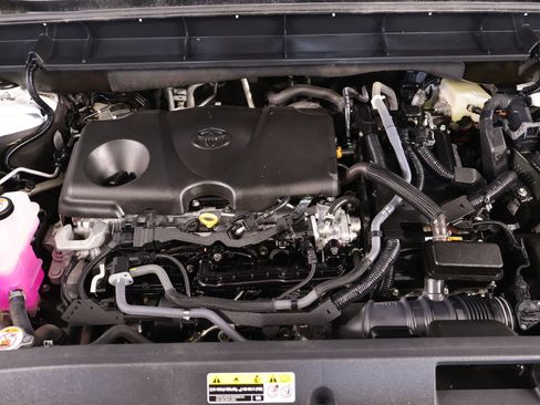 Used 2023 Toyota Highlander Platinum FWD image 21