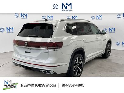 New 2026 Volkswagen Atlas SEL Premium R-Line