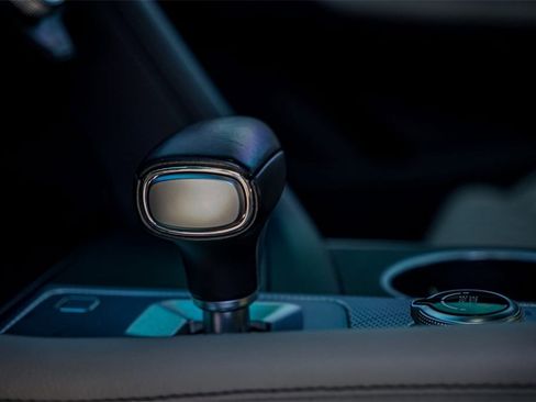 Used 2022 Genesis G70 3.3T image 14