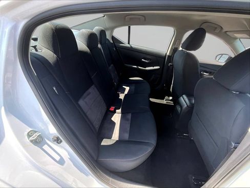 Used 2023 Nissan Sentra SR w/ Trunk Package FWD image 25