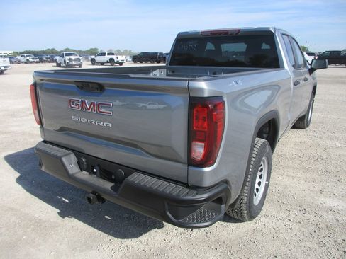New 2026 GMC Sierra 1500 Pro AWD/4WD image 5