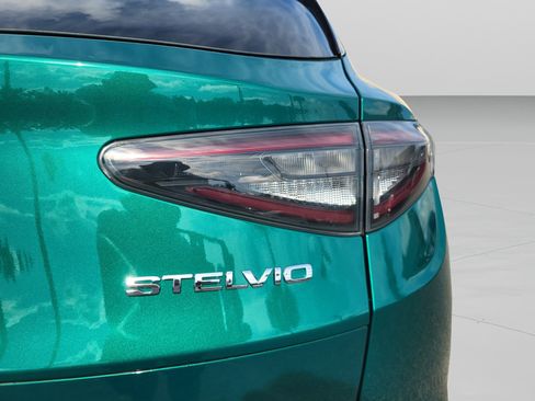 New 2025 Alfa Romeo Stelvio Sprint image 65