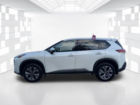 Used 2021 Nissan Rogue SV FWD image 4