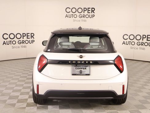 New 2026 MINI Cooper 2-Door Hardtop FWD image 20