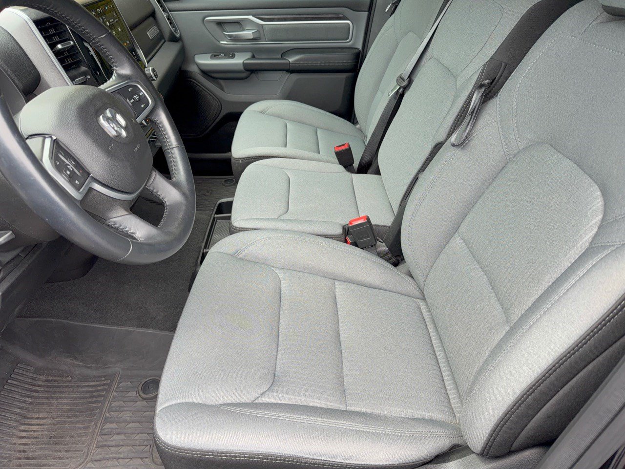 Used 2023 RAM 1500 Big Horn AWD/4WD image 5