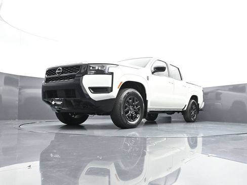 Used 2026 Nissan Frontier SV w/ Tow Package AWD/4WD image 46