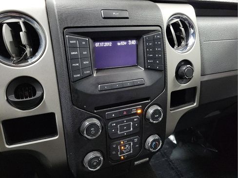 Used 2013 Ford F150 XLT w/ XLT Chrome Pkg image 17
