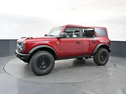 New 2026 Ford Bronco Badlands w/ Sasquatch Package AWD/4WD image 2