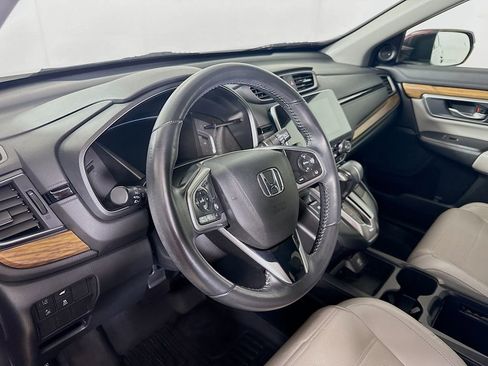 Used 2019 Honda CR-V Touring image 10