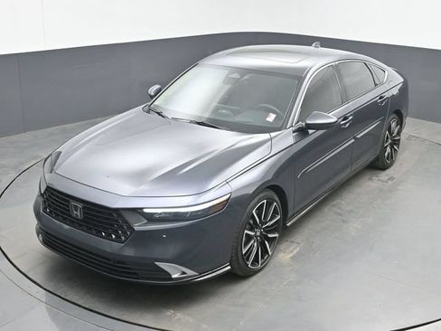 Used 2023 Honda Accord Touring image 36