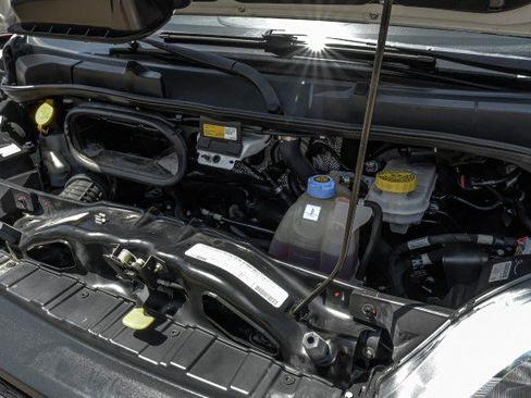 Used 2023 RAM ProMaster 2500 FWD image 52