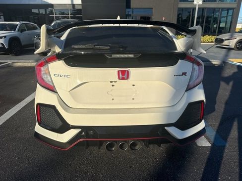 Used 2019 Honda Civic Type R image 8