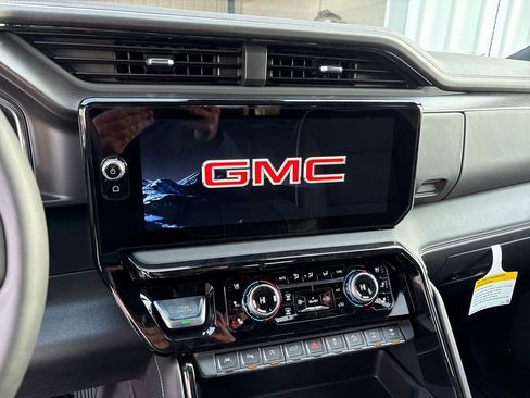 New 2026 GMC Sierra 1500 AT4X w/ LPO, Black Badging Package image 23