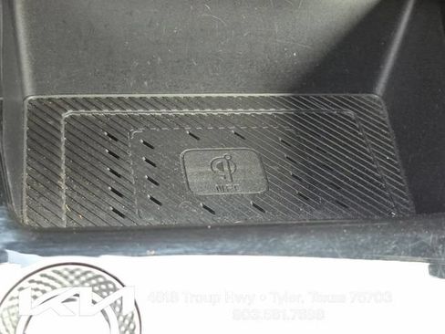 Used 2023 Kia Niro Wave FWD image 39