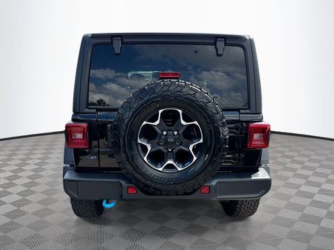 Used 2022 Jeep Wrangler Unlimited Rubicon 4xe w/ Cold Weather Group AWD/4WD image 7