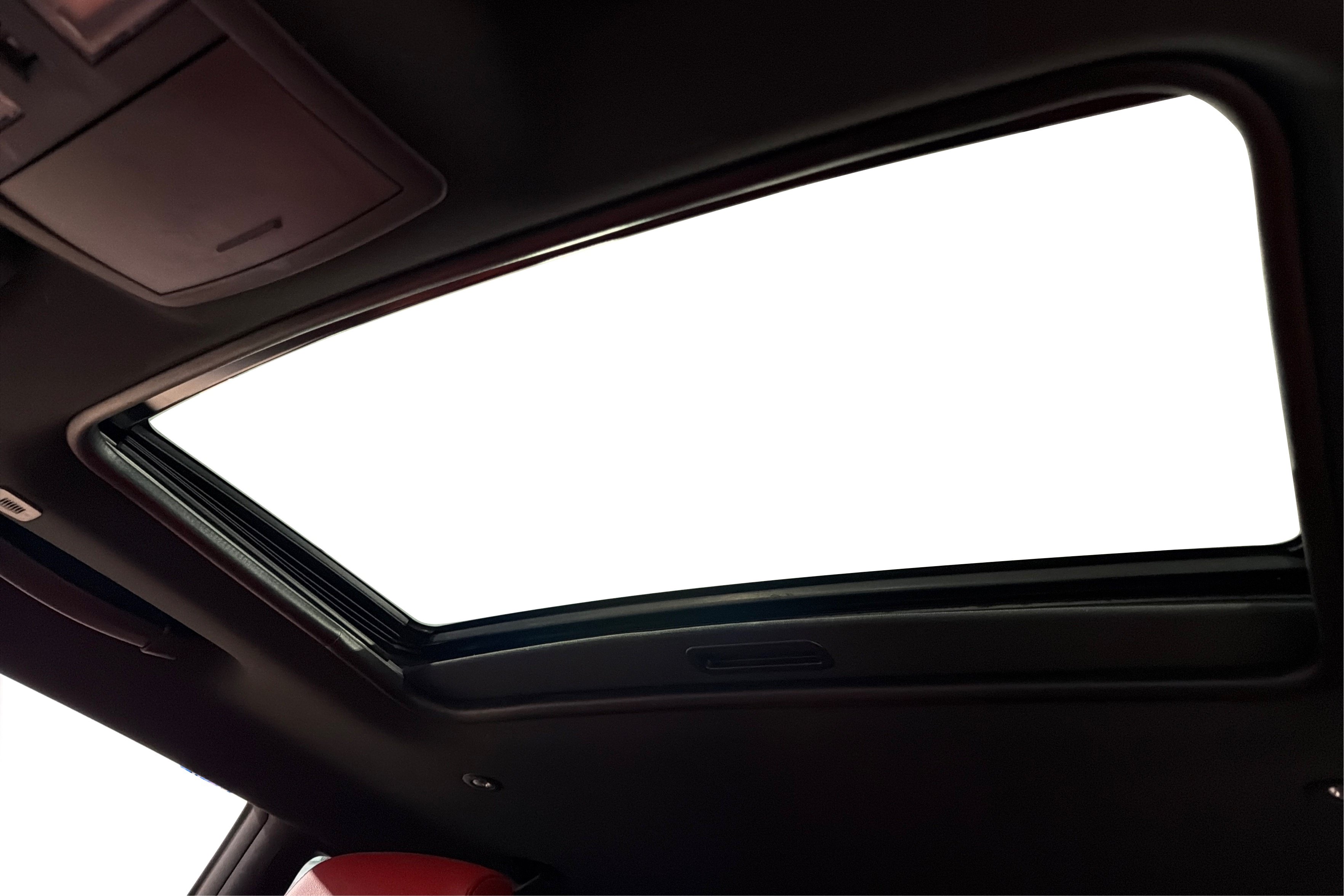 Used 2018 Dodge Challenger SXT Plus RWD image 35