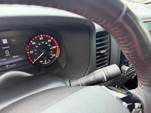 Used 2022 Nissan Frontier Pro-X RWD image 40