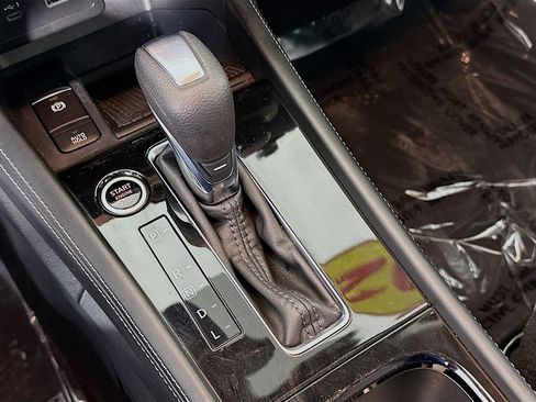 Certified 2023 Nissan Kicks SR w/ SR Premium Package image 24