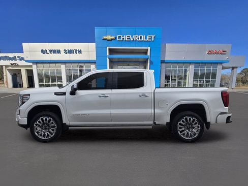 Used 2024 GMC Sierra 1500 Denali Ultimate AWD/4WD image 8